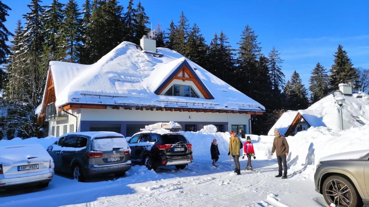 Apartment B6 In The Center Of Harrachov - By Relax 하라포프 외부 사진